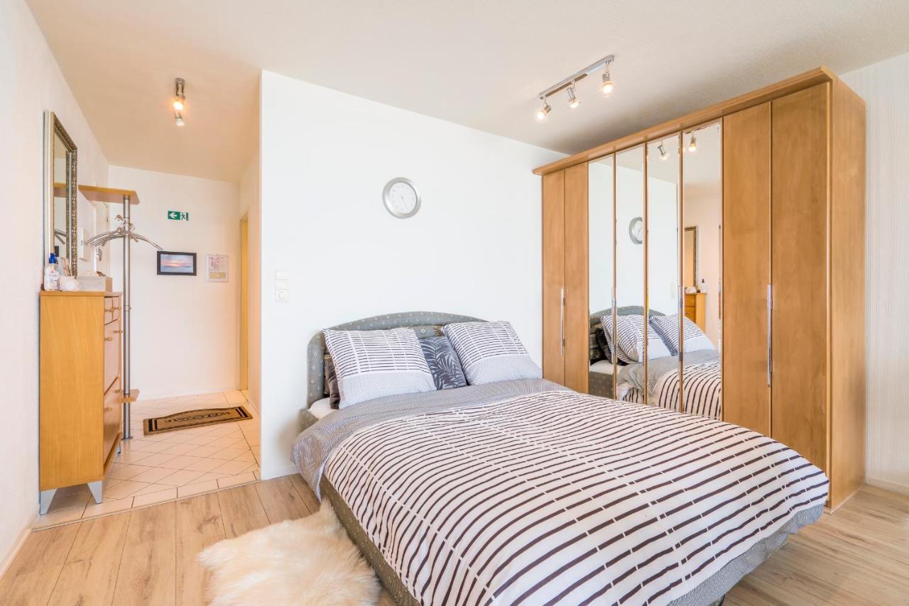 Luxueuze Vakantiestudio Met Zeezicht En Terras In Oostende Экстерьер фото