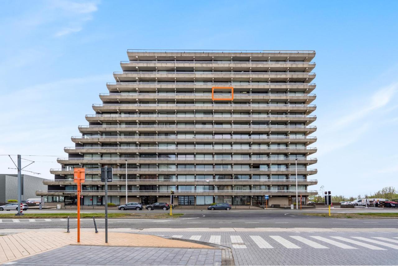 Luxueuze Vakantiestudio Met Zeezicht En Terras In Oostende Экстерьер фото