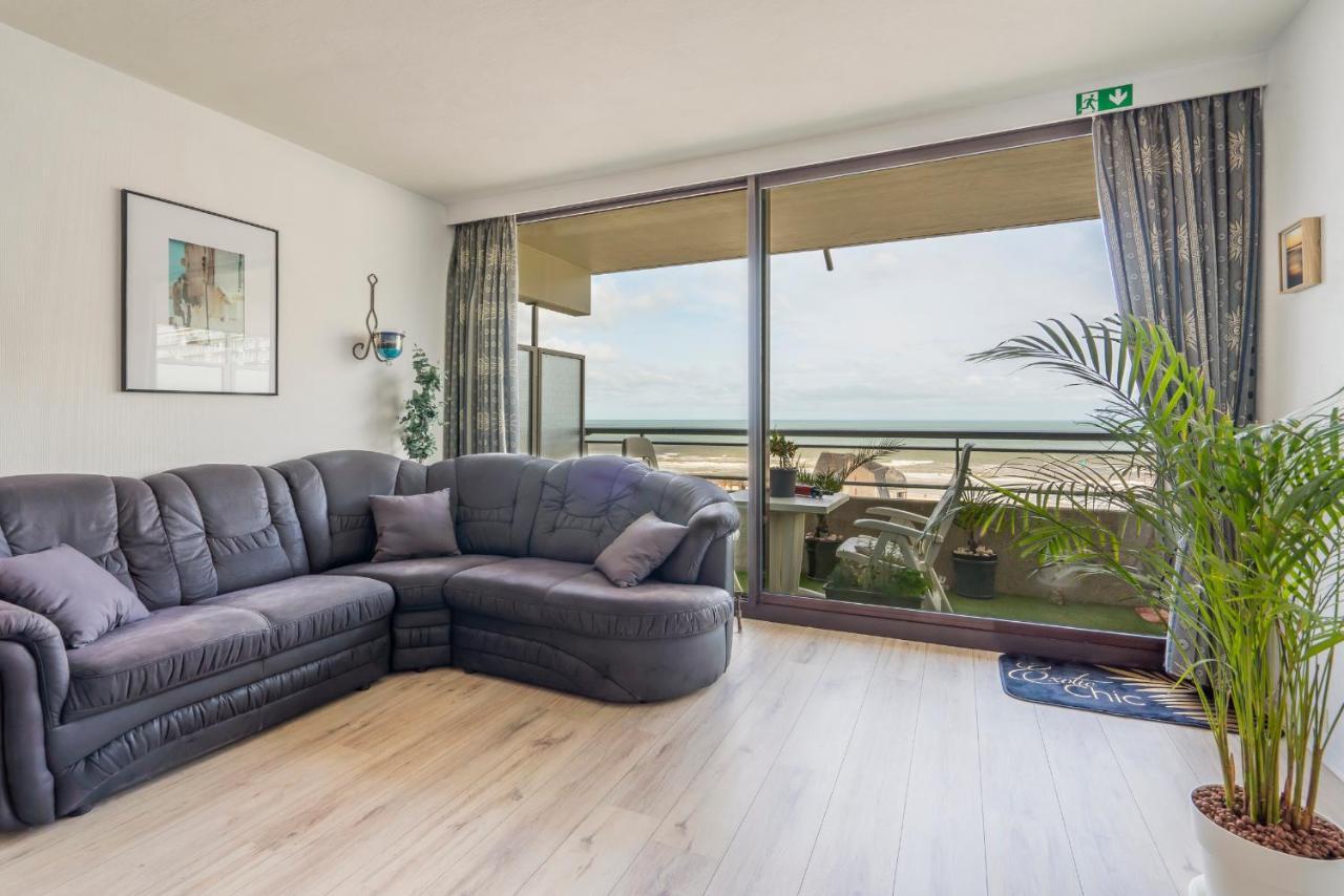 Luxueuze Vakantiestudio Met Zeezicht En Terras In Oostende Экстерьер фото